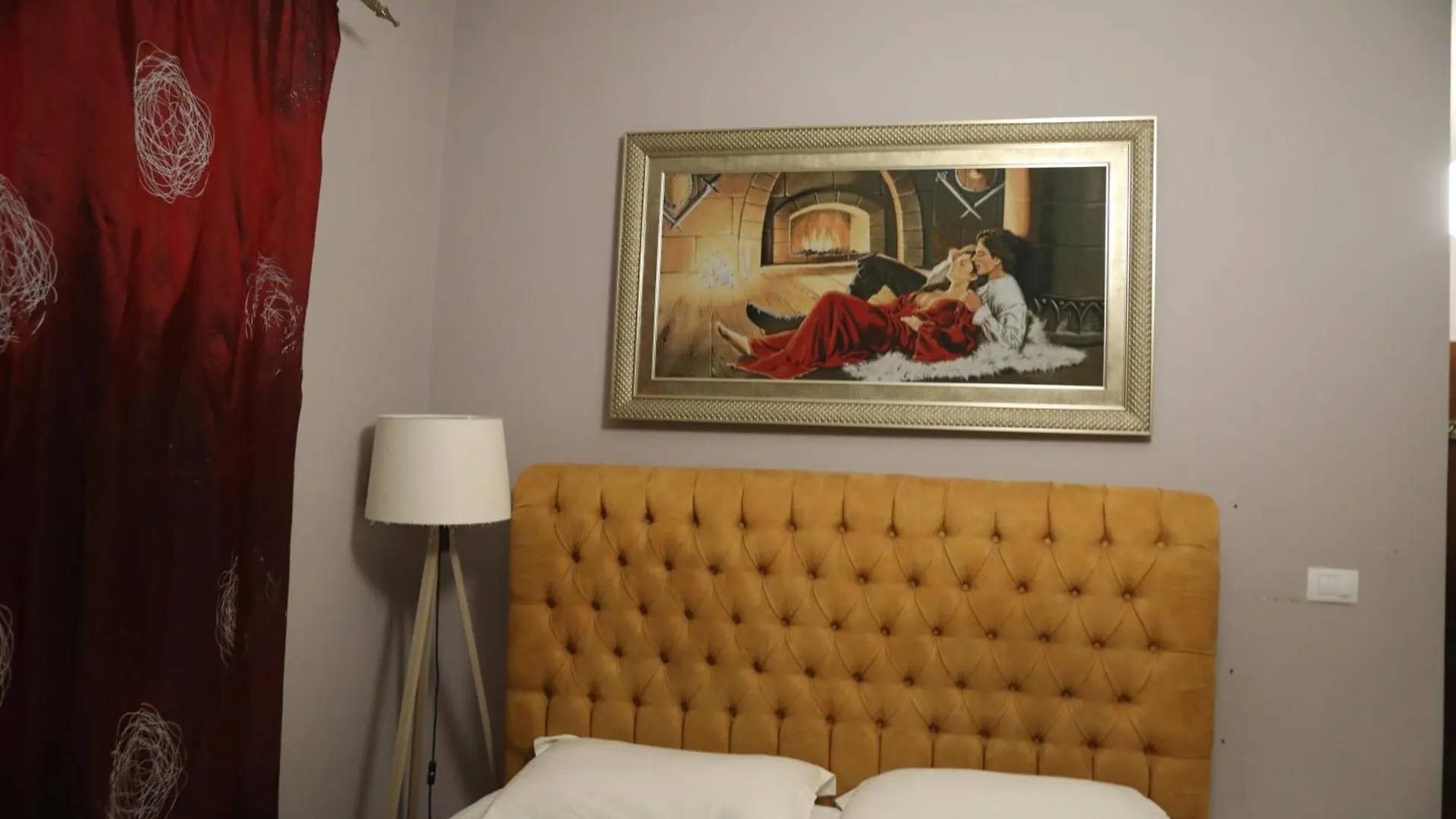 Prince Hotel Fier 3*,