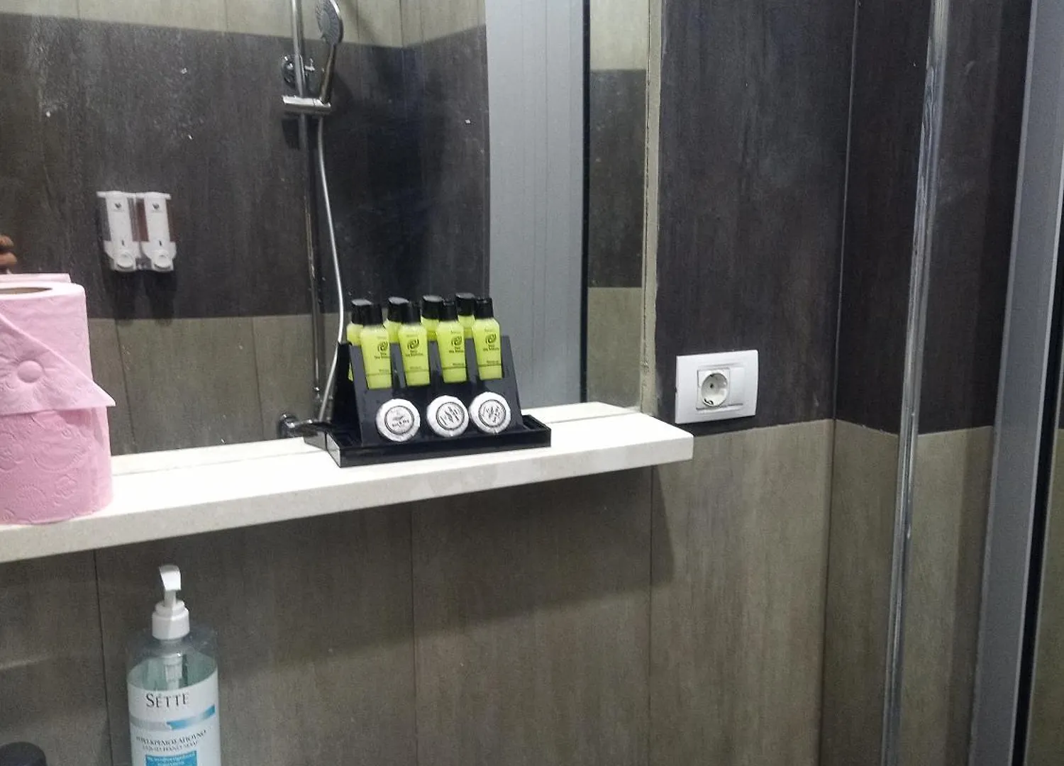 Prince Hotel Fier